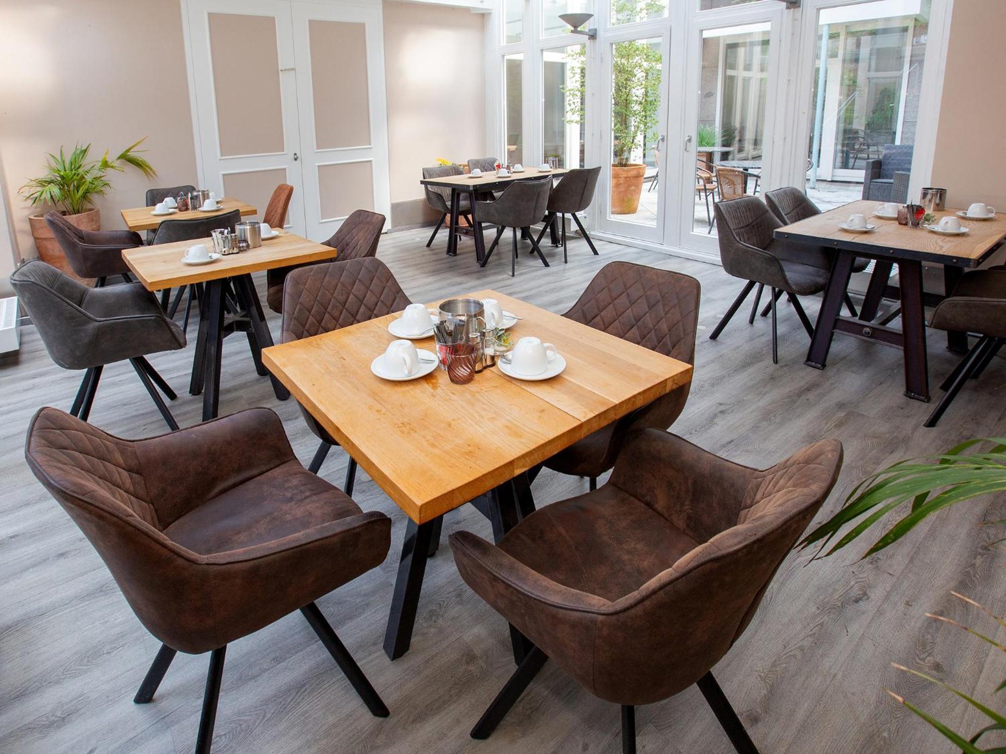Dormero Hotel Bargenturm Lueneburg Esterno foto